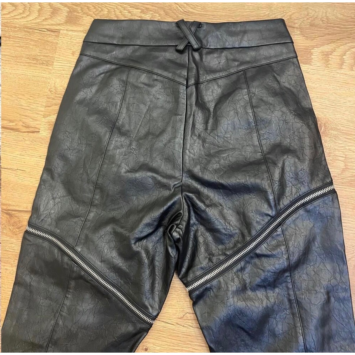 Sweet Chilling Pants Womens 26 Black Last Kiss Club Faux Leather Zipper Edgy — image 3 of 8
